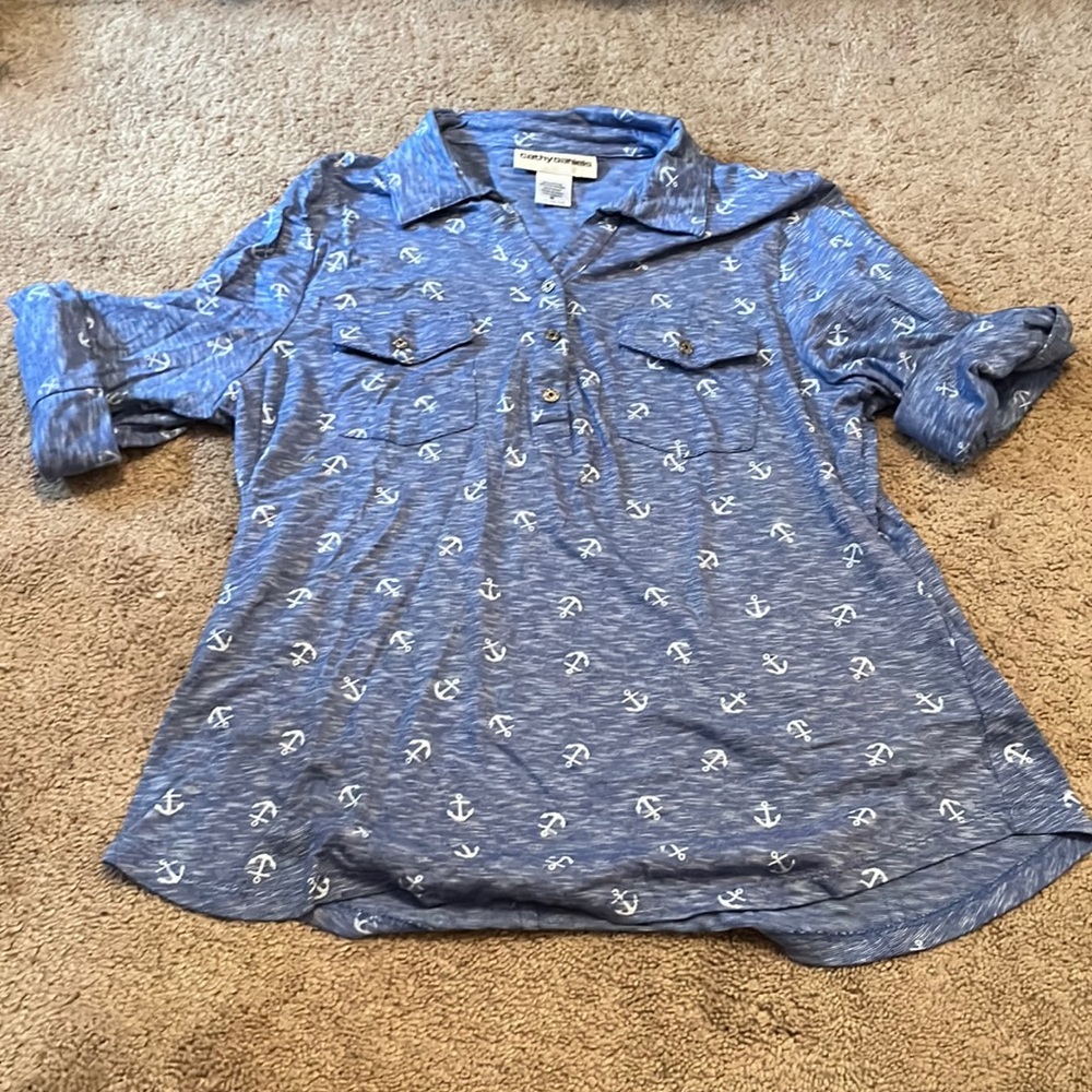 Cathy daniels blue and white shirt size: M